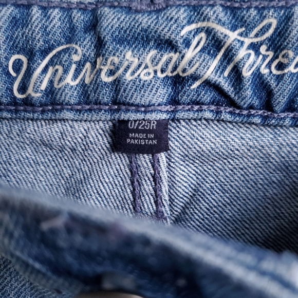 Universal Thread High Rise Wide Leg Raw Frayed Hem Light Wash Denim Crop Jeans - Picture 3 of 16